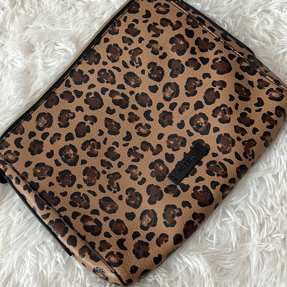 Fossil crossbody